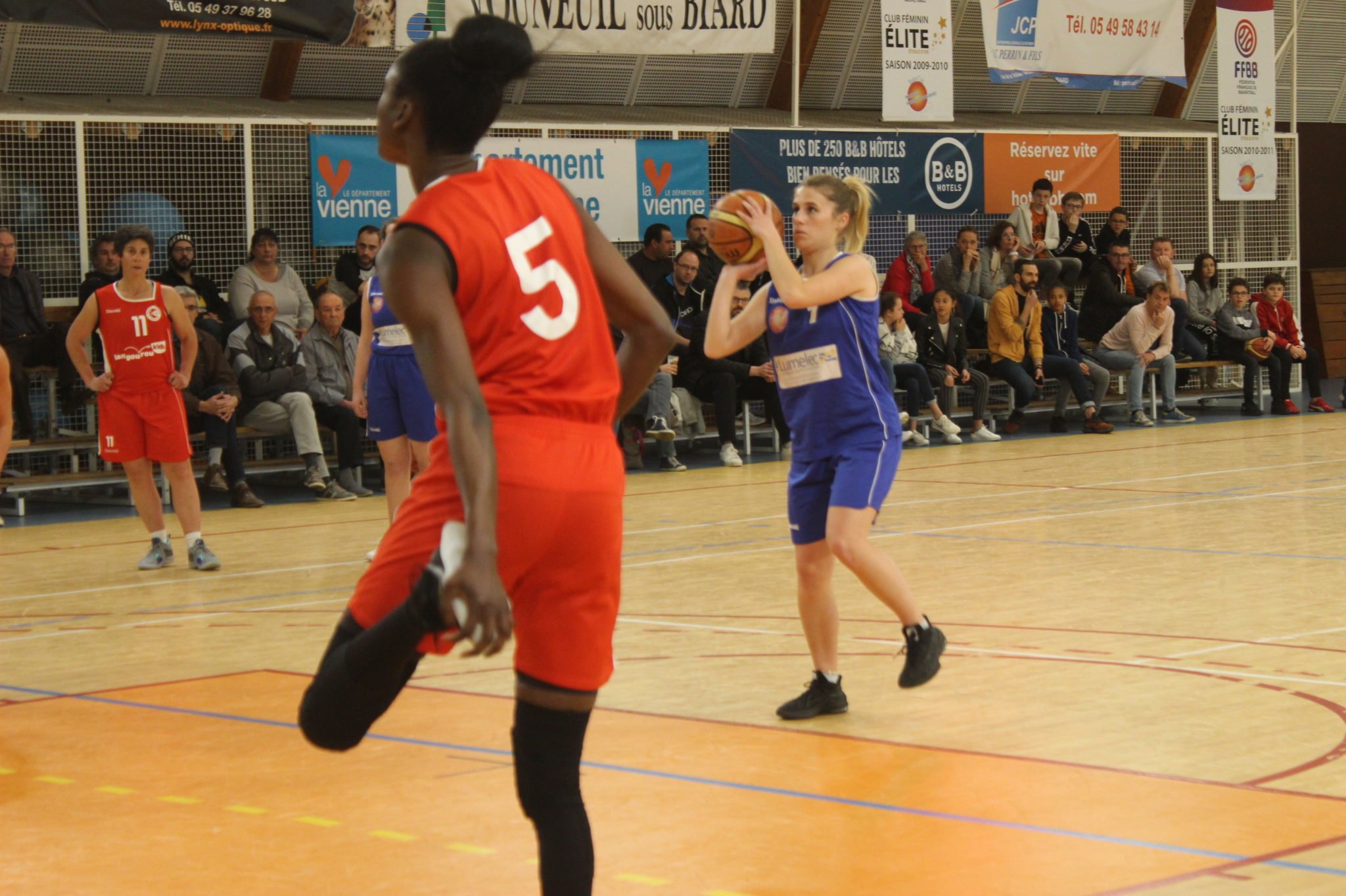 Manon Seguin : « Dans les vestiaires et sur le terrain, j’essaie de donner l’exemple… »