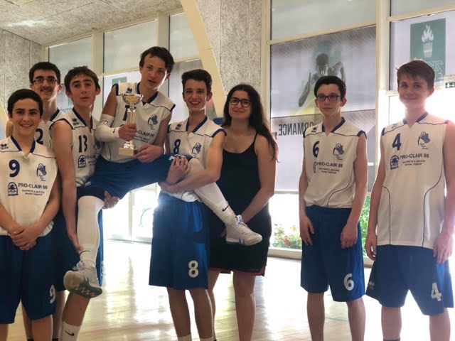 Tournoi du Creps : Nouaillé (U15M) remporte le tournoi du Creps !