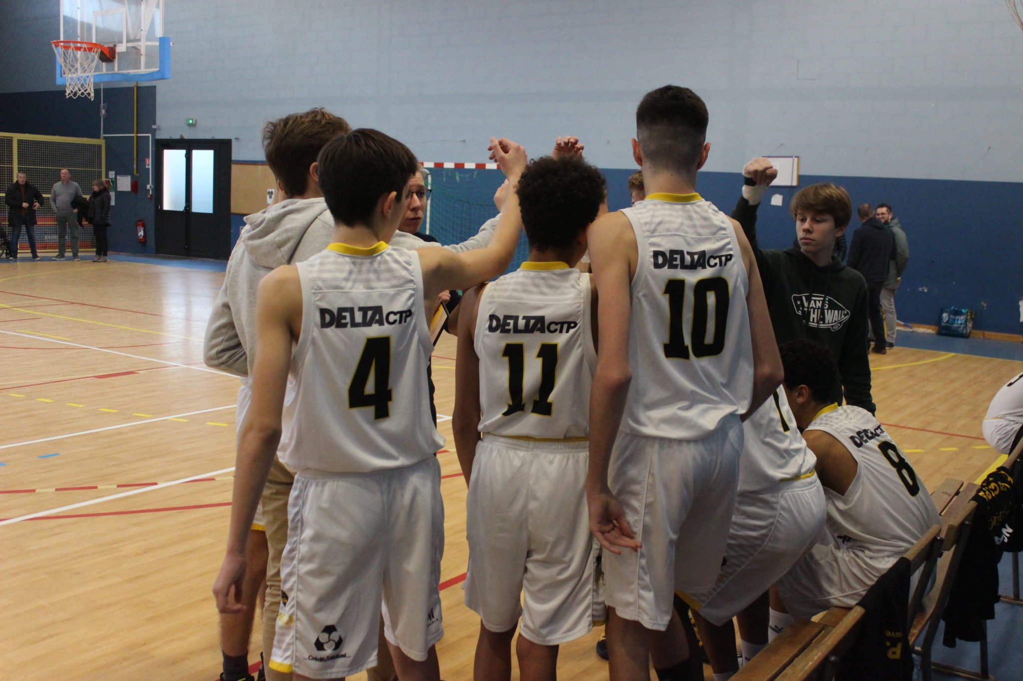 La Rochelle, solide leader, s&rsquo;impose à Poitiers ! (Régional masculin U15)
