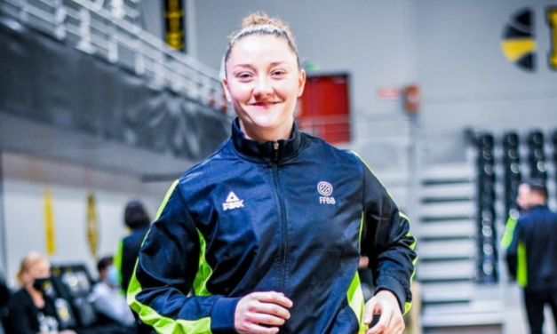 Laure Coanus : « je ne pense pas que ce soit plus compliqué d’être une femme arbitre… »